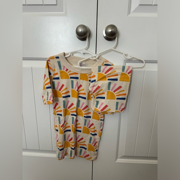 Hanna Andersson Other - Hanna Andersson Size 10 Sun Pajama Set